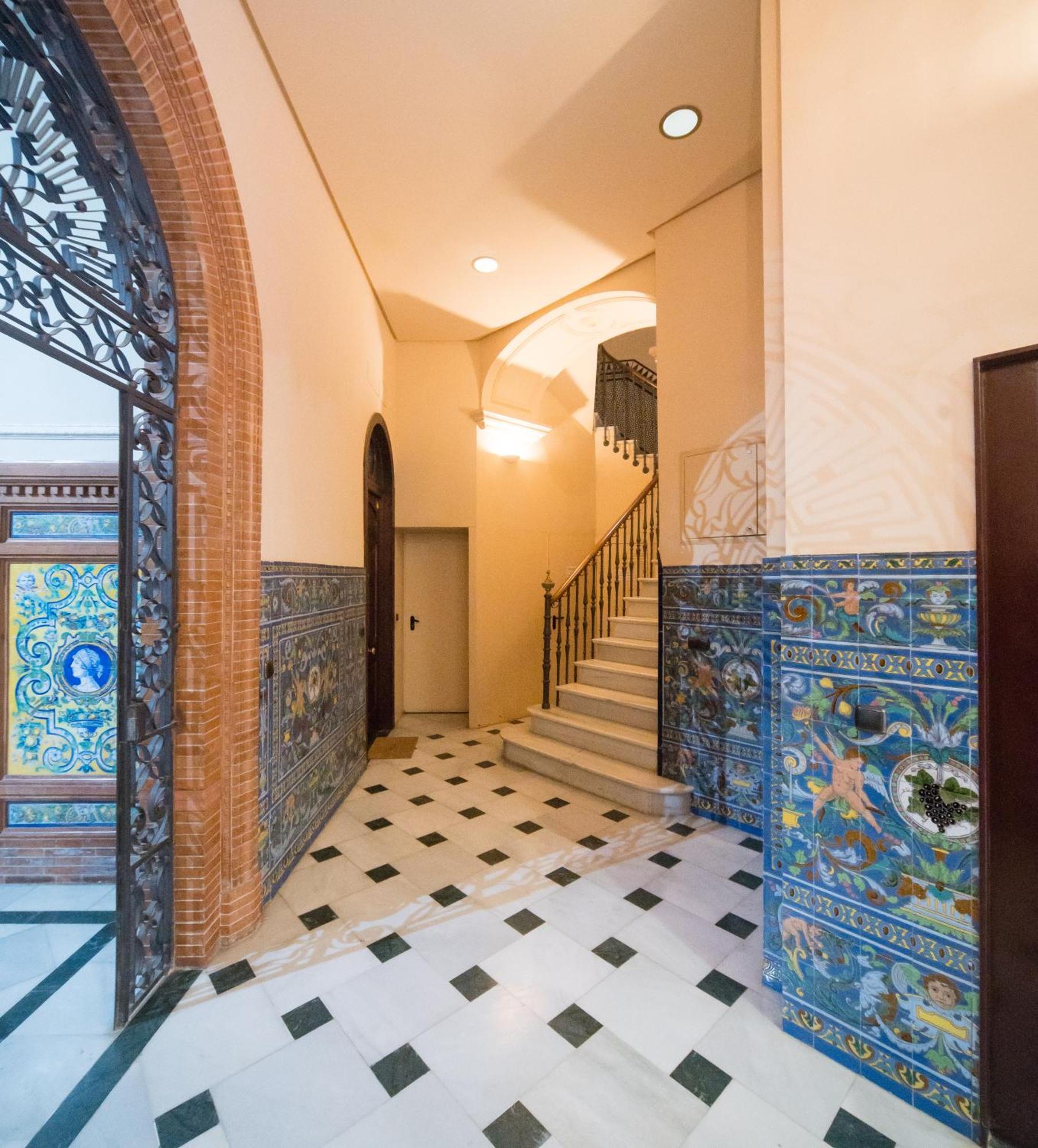 Appartamento Exclusive Triplex With Private Terrace Siviglia