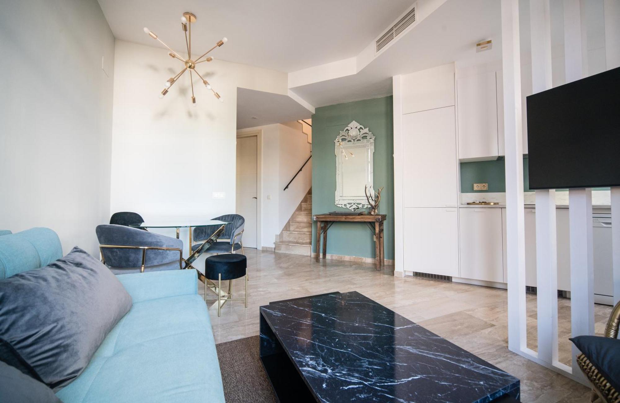 Appartamento Exclusive Triplex With Private Terrace Siviglia